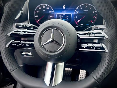 New 2026 Mercedes-Benz GLC 300 4MATIC image 17