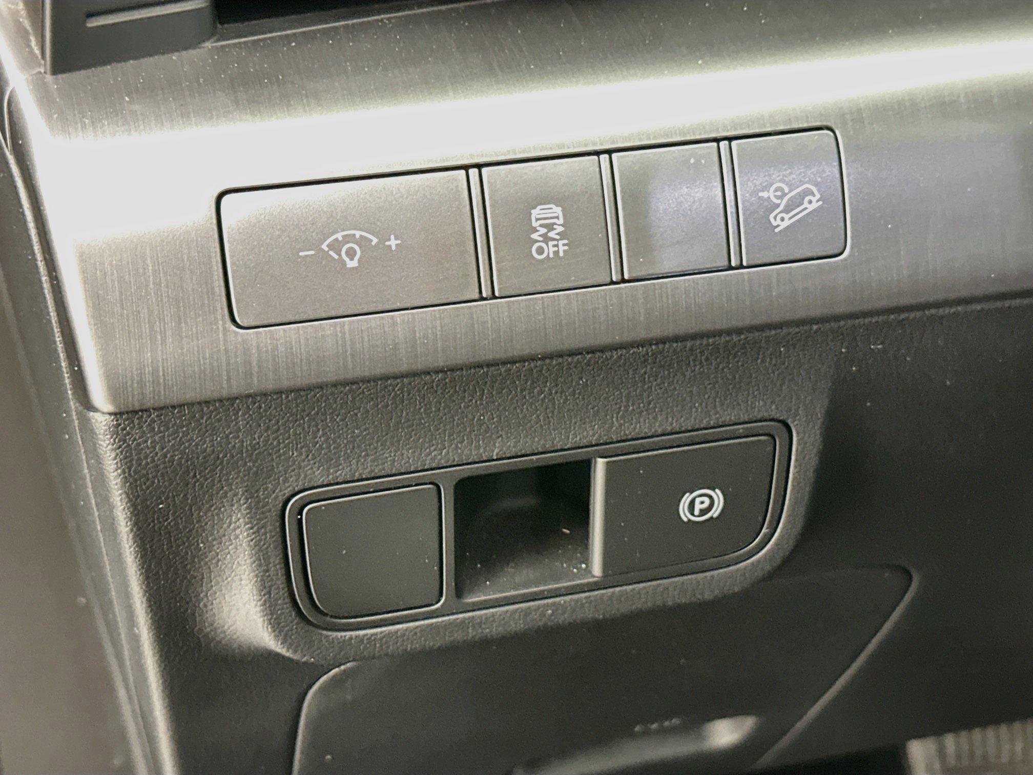 Used 2026 Hyundai Kona SEL Sport FWD image 17