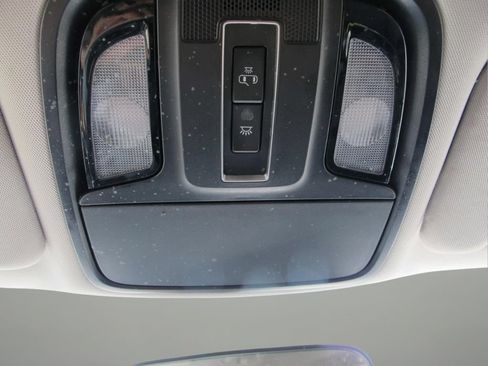 Used 2020 Kia Sorento LX FWD image 20