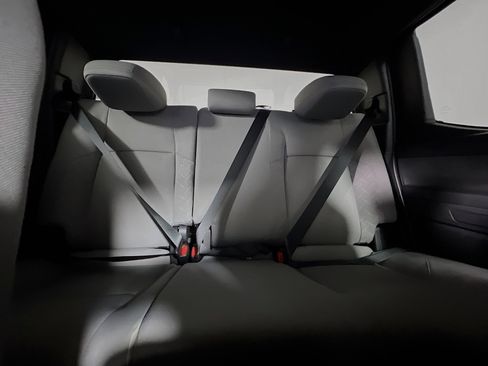 Used 2025 Toyota Tacoma SR5 RWD image 33