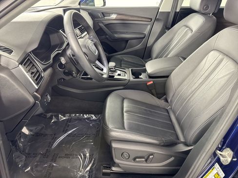 Used 2023 Audi Q5 2.0T Premium Plus w/ Premium Plus Package AWD/4WD image 10