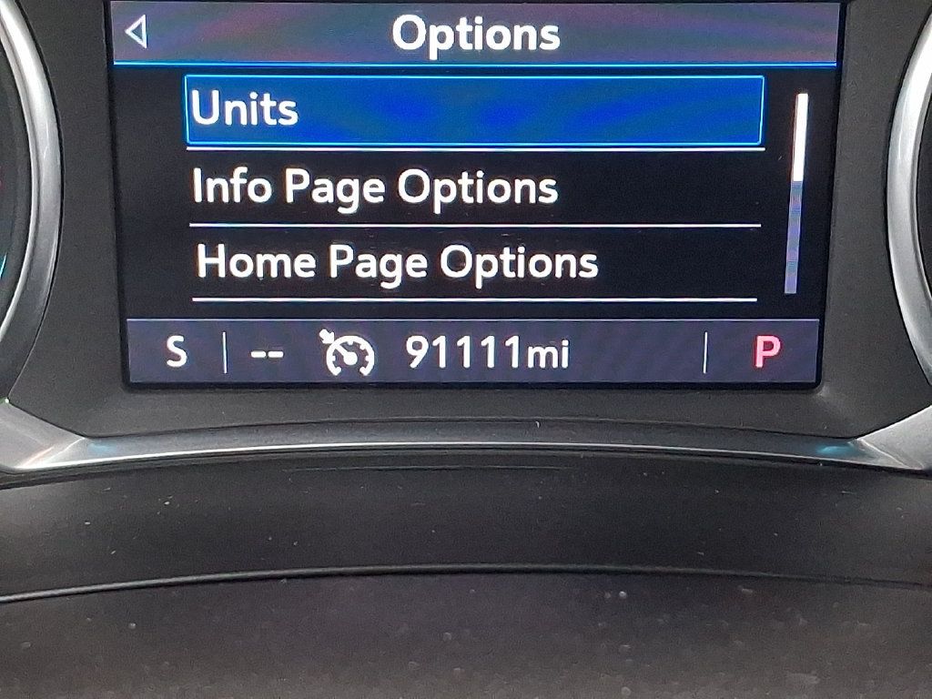 Used 2020 Chevrolet Traverse LT w/ LPO, Floor Liner Package AWD/4WD image 21