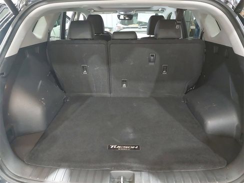 Used 2021 Hyundai Tucson Ultimate w/ Cargo Package image 12