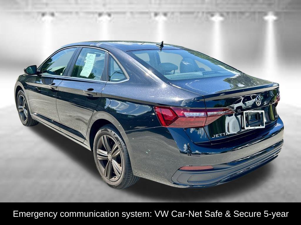 Used 2024 Volkswagen Jetta SE w/ Panoramic Sunroof Package FWD image 7