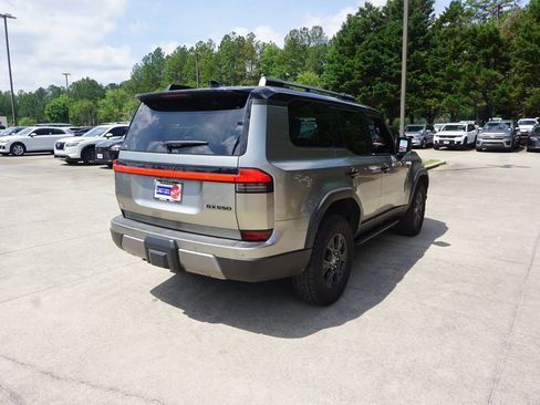 Used 2024 Lexus GX 550 AWD/4WD image 21