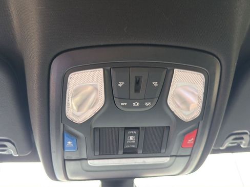 Used 2023 RAM 1500 Big Horn AWD/4WD image 12