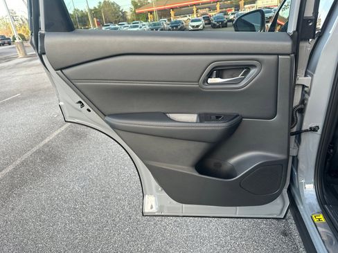 New 2026 Nissan Rogue SV image 22