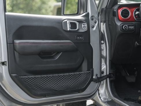 Used 2018 Jeep Wrangler Unlimited Rubicon w/ Steel Bumper Group AWD/4WD image 57