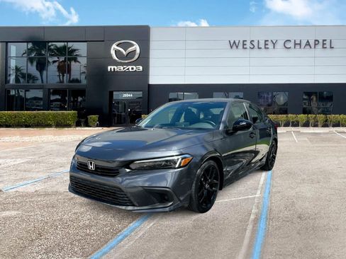 Used 2024 Honda Civic Sport image 1