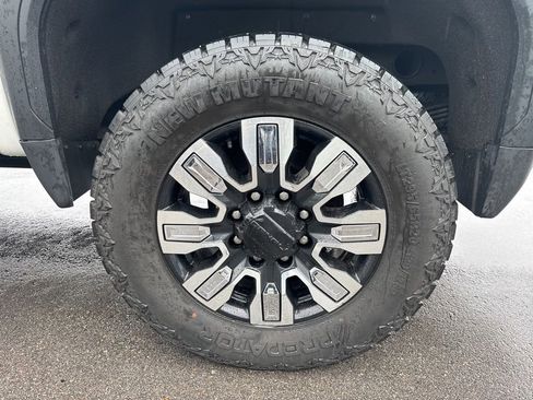 Used 2024 GMC Sierra 2500 Denali w/ Denali Reserve Package AWD/4WD image 29