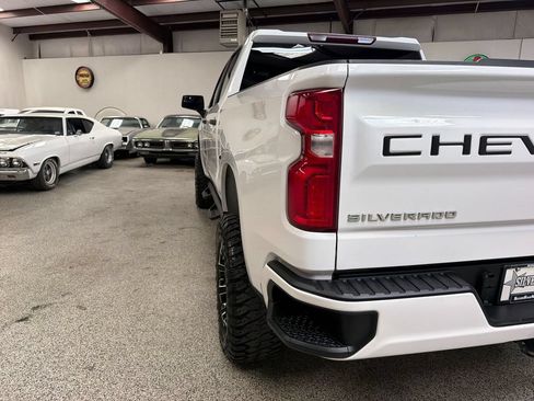 Used 2021 Chevrolet Silverado 1500 Custom RWD image 15