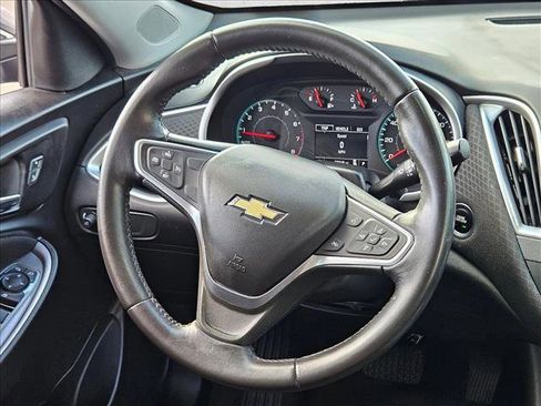 Certified 2022 Chevrolet Malibu RS image 10