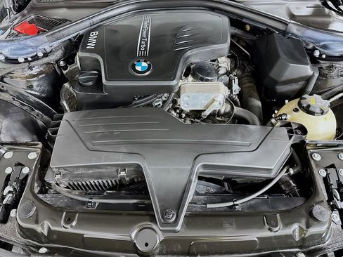 Used 2018 BMW 320i Sedan image 37