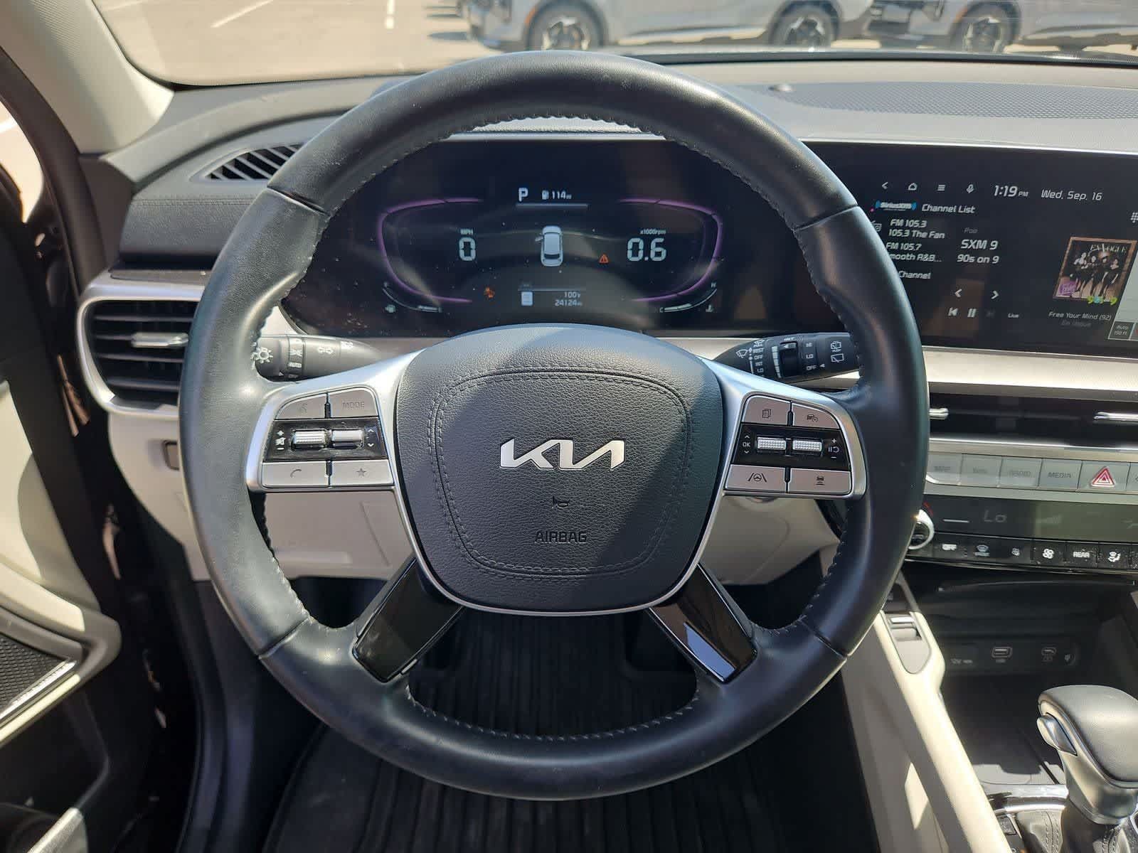 Certified 2024 Kia Telluride S FWD image 22