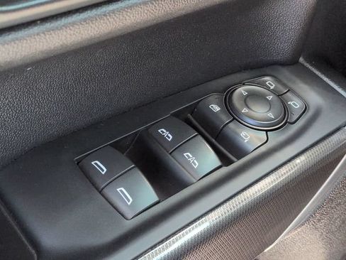 Used 2021 GMC Sierra 1500 AT4 AWD/4WD image 31