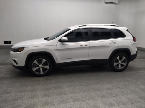 Used 2020 Jeep Cherokee Limited FWD image 2