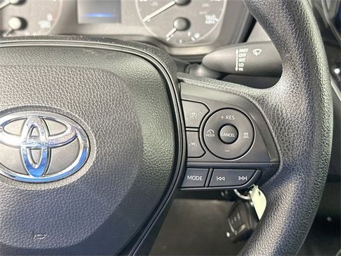 Used 2024 Toyota Corolla LE image 20