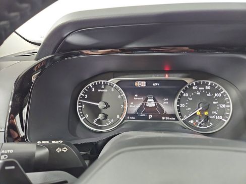 New 2026 Nissan Pathfinder SV image 15