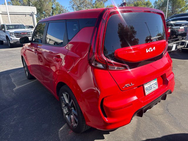 Used 2022 Kia Soul Turbo FWD image 2