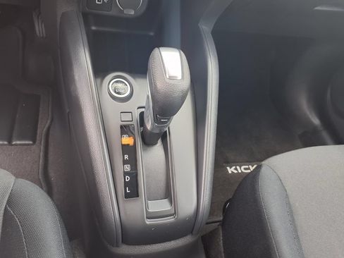 Used 2025 Nissan Kicks Play S FWD image 14