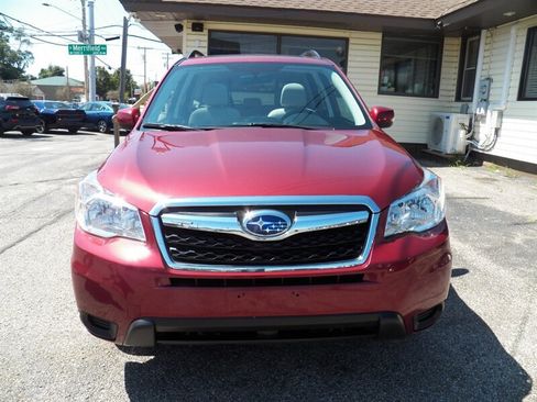 Used 2016 Subaru Forester 2.5i Premium AWD/4WD image 6