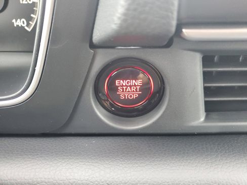 New 2025 Honda Pilot EX-L image 18