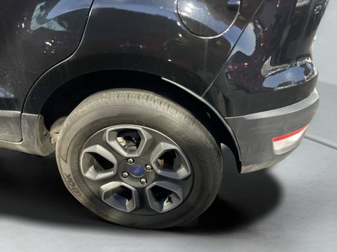 Used 2021 Ford EcoSport S image 8