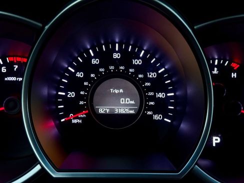 Used 2015 Kia Optima LX FWD image 19