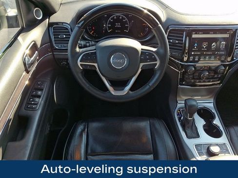 Used 2019 Jeep Grand Cherokee Overland image 14