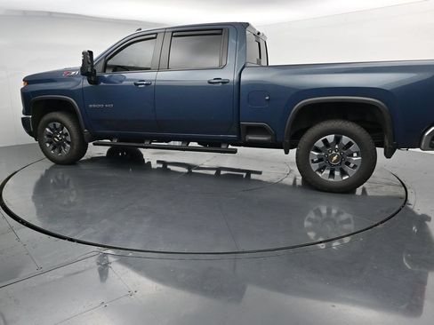 Used 2024 Chevrolet Silverado 2500 LT w/ All Star Edition AWD/4WD image 5