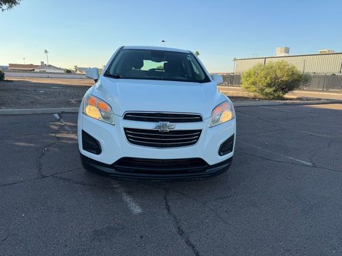 Used 2015 Chevrolet Trax LS w/ LPO, Cargo Package image 3