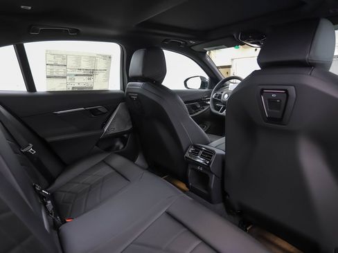 New 2026 BMW 530i xDrive w/ M Sport Package image 25