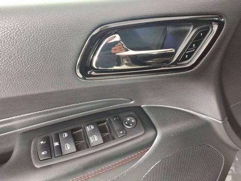 Used 2025 Dodge Durango GT AWD/4WD image 16