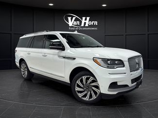Used 2023 Lincoln Navigator L Reserve w/ Equipment Group 201A AWD/4WD video 1
