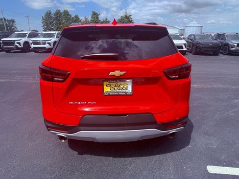 Used 2023 Chevrolet Blazer LT image 4