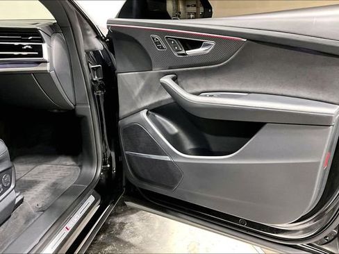 Certified 2023 Audi RS Q8 w/ Black Optic Package image 18