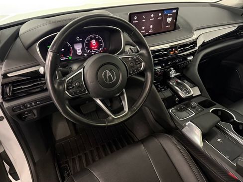 Used 2024 Acura MDX SH-AWD w/ Technology Package image 11