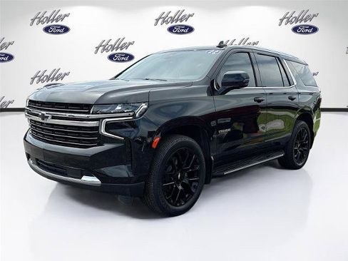 Used 2022 Chevrolet Tahoe LT w/ Luxury Package AWD/4WD image 3