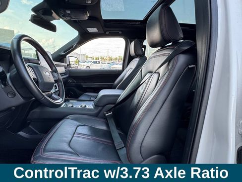 Used 2022 Ford Expedition Limited AWD/4WD image 19