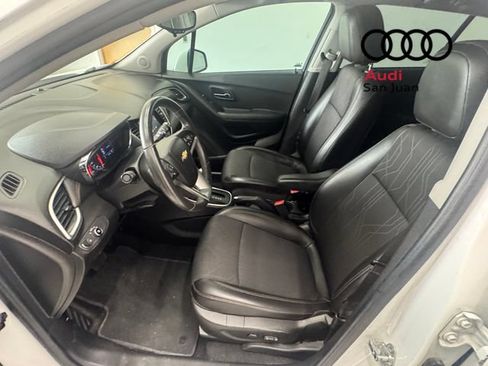 Used 2020 Chevrolet Trax LT w/ Driver Confidence Package FWD image 19