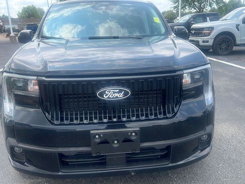 Used 2025 Ford Maverick Lobo AWD/4WD image 14