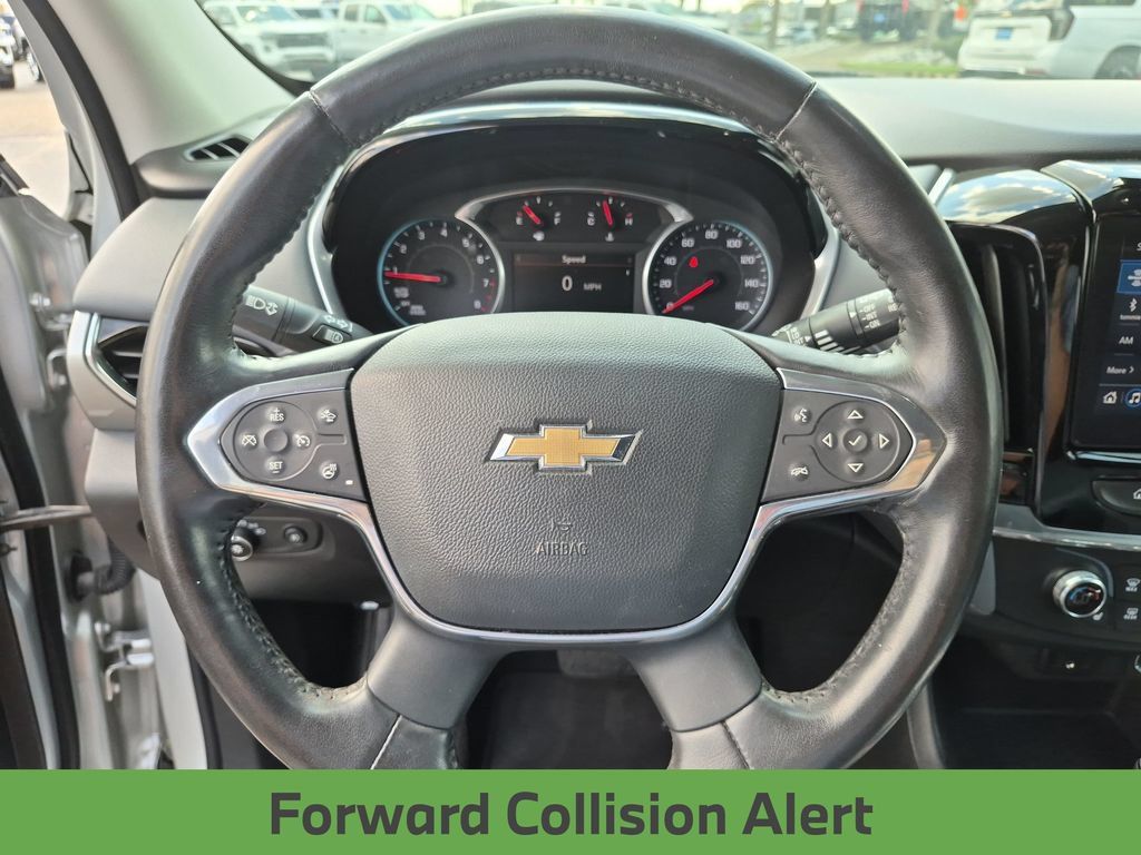Used 2020 Chevrolet Traverse LT w/ Driver Confidence II Package FWD image 15