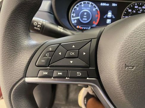 New 2025 Nissan Versa SV w/ Trunk Package image 18