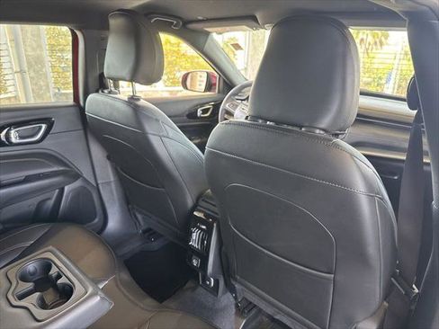 Certified 2023 Jeep Compass Limited image 14