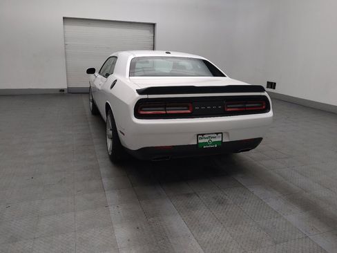 Used 2019 Dodge Challenger SXT w/ Blacktop Package image 5