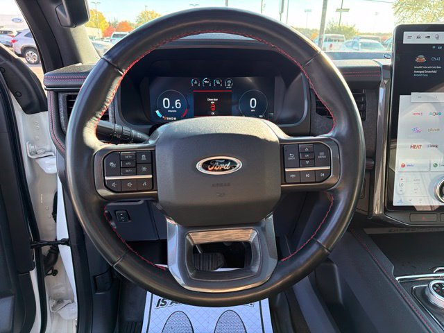 Used 2023 Ford Expedition Limited AWD/4WD image 16