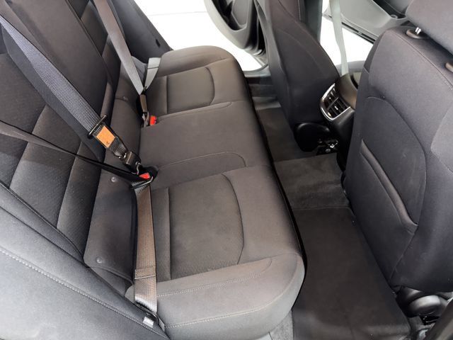 Used 2023 Chevrolet Malibu LT FWD image 16