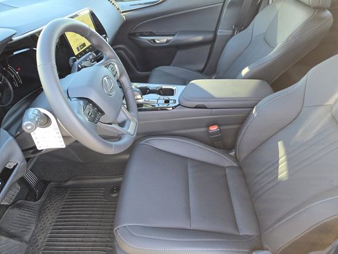 New 2026 Lexus NX 350 AWD w/ Accessory Package (2T) image 9