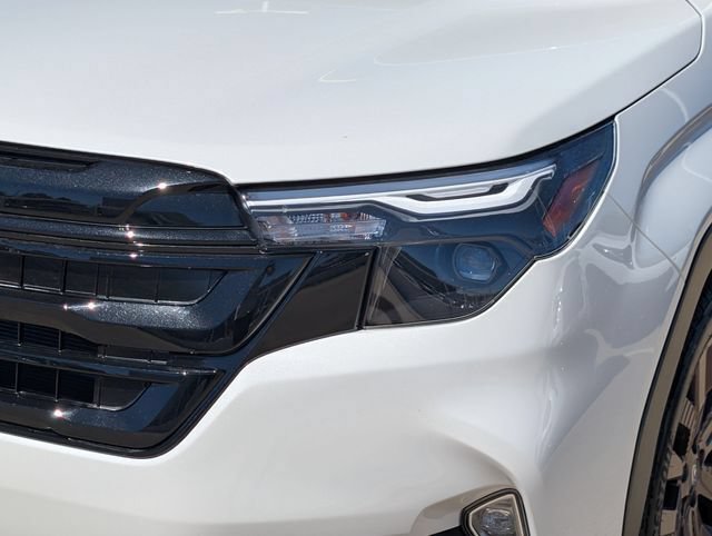 New 2026 Subaru Forester Touring AWD/4WD image 9