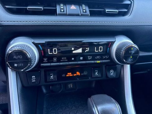 Used 2023 Toyota RAV4 XLE Premium AWD/4WD image 19